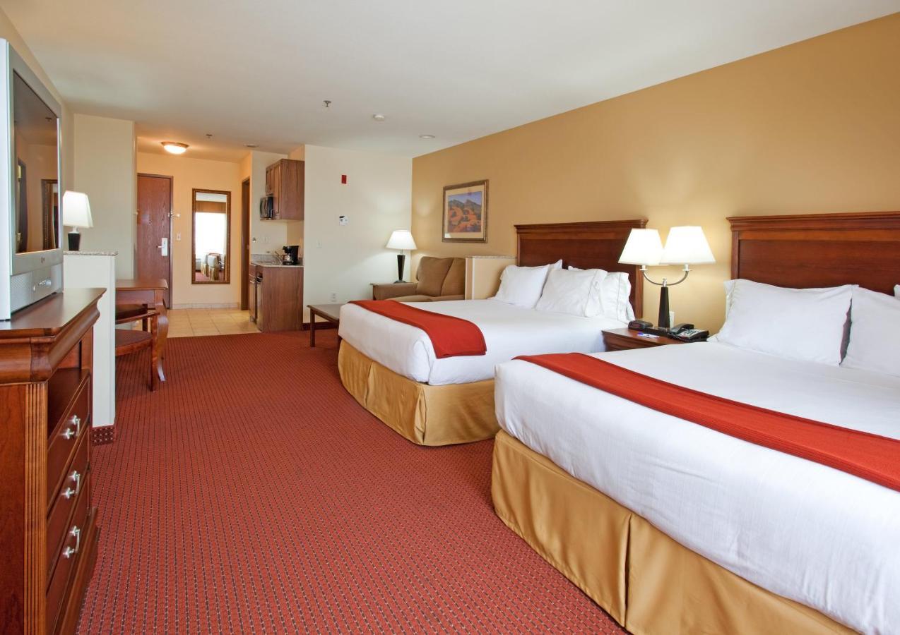 Holiday Inn Express Hotel & Suites Tooele By Ihg Dış mekan fotoğraf
