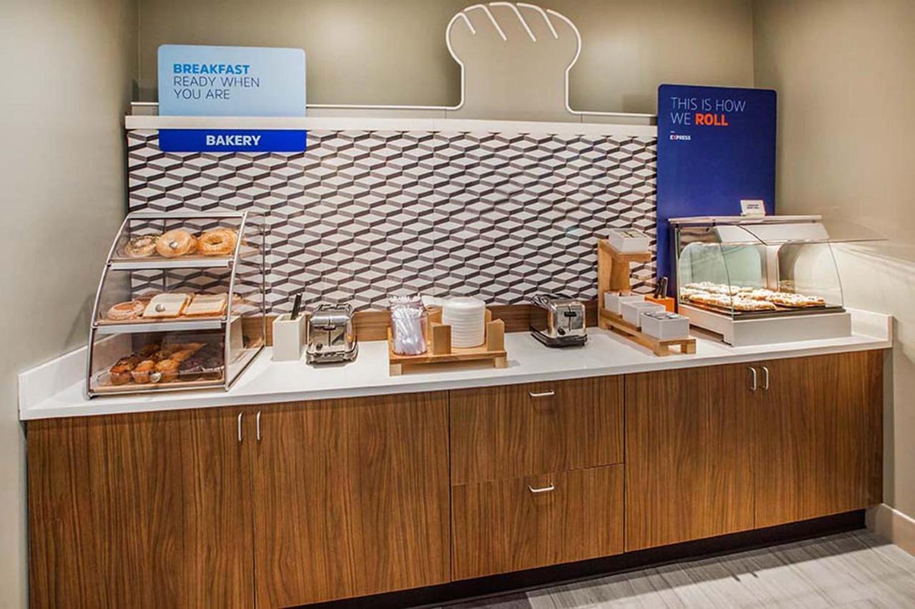 Holiday Inn Express Hotel & Suites Tooele By Ihg Dış mekan fotoğraf